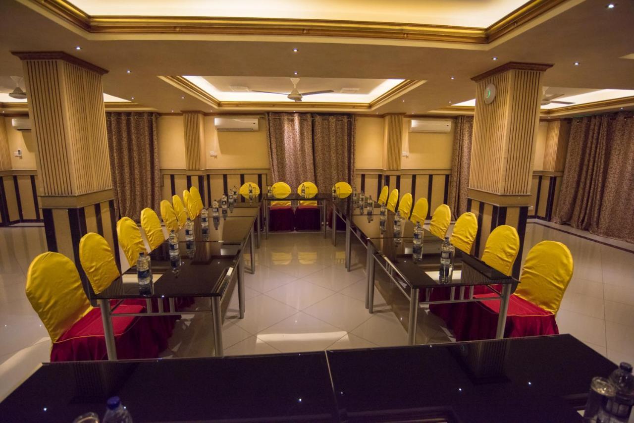 Euro Hotel And Apartments Dar es Salaam Luaran gambar