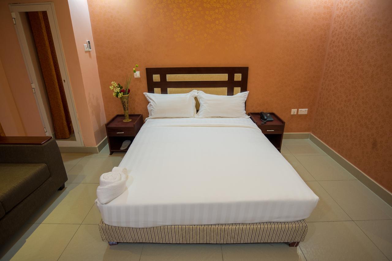 Euro Hotel And Apartments Dar es Salaam Luaran gambar